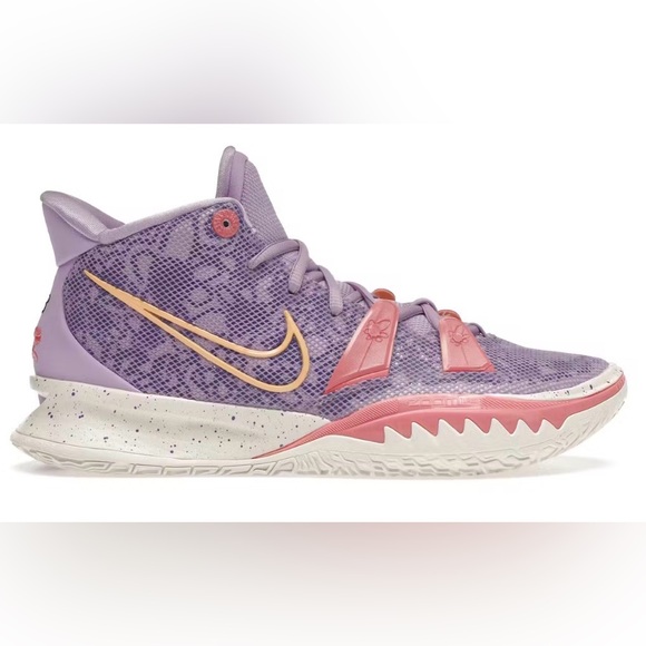Nike Kyrie 7 Daughter’s Basketball Shoes in Lavender Youth Size 6 Women’s 7.5-8